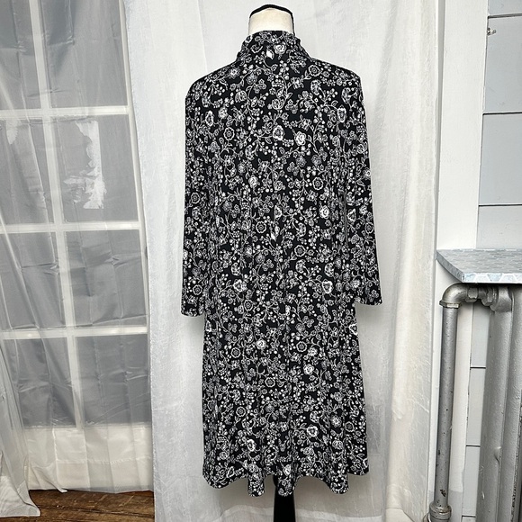 Harlow & Rose Floral Paisley Black & White Collared Flowy Maxi Dress Teacher - Picture 13 of 17